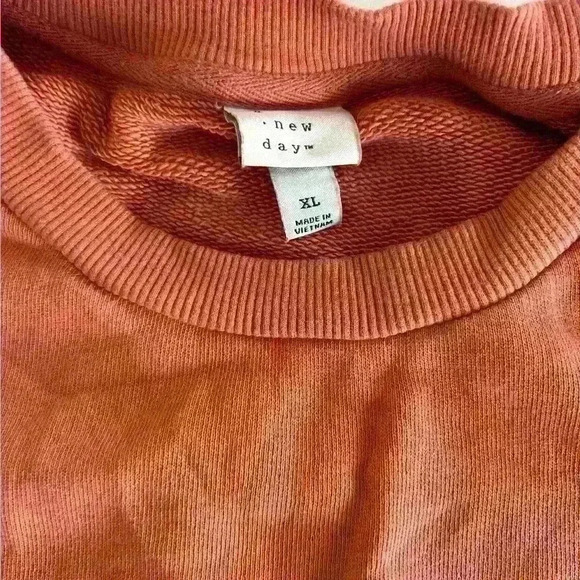 a new day Salmon Orange Puff Bell Sleeve Crew Neck
Sweatshirt - Picture 4 of 7